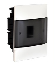 Ел. табло за скрит монтаж 4 мод. Practibox S с прозрачна врата и Н и РЕ клеми – (Legrand)