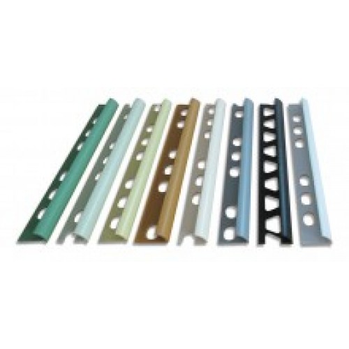 Лайсна за външен ъгъл  PVC 9мм. – светъл беж 2.5м./06